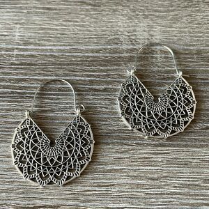 Bohemian hoop earrings N142